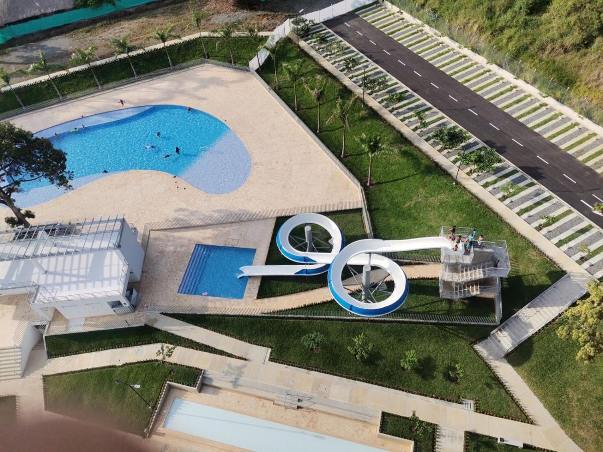 Apartasol Luxury Citadela Di Sole Con Jacuzzi サンタ・フェ・デ・アンティオキア エクステリア 写真